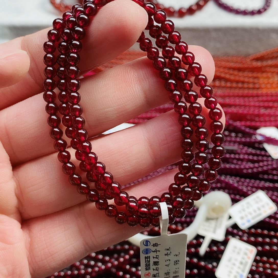 石榴石手链未镶嵌4.3mm精品9A老矿