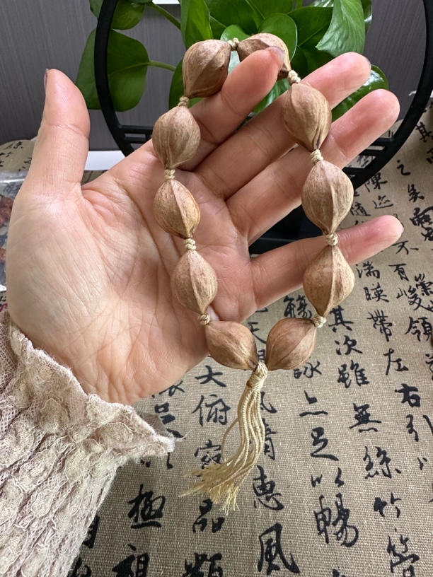橄榄原皮手串手把件