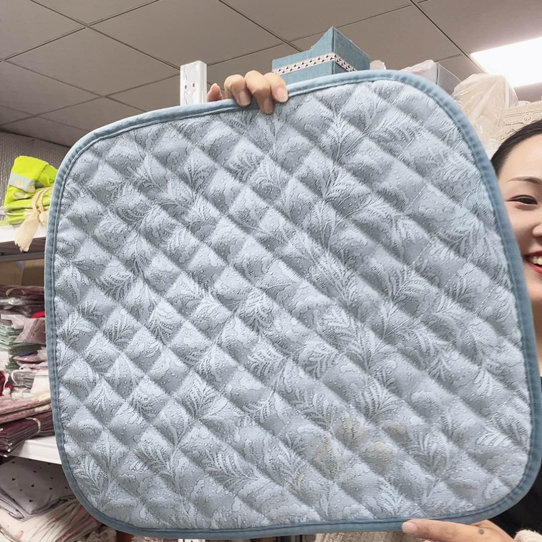 雪尼尔啦咯啦咯啦咯啦咯啦