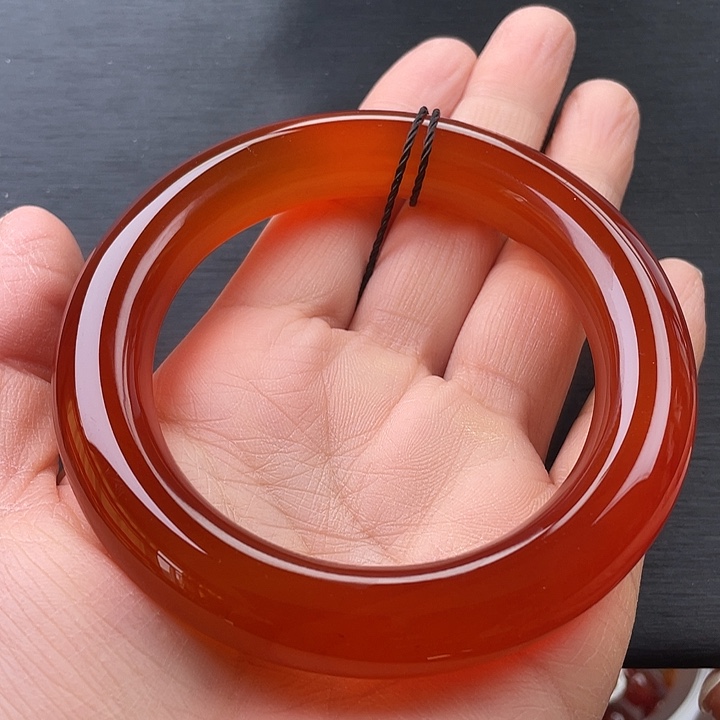 玛瑙/玉髓未镶嵌手镯59圈口