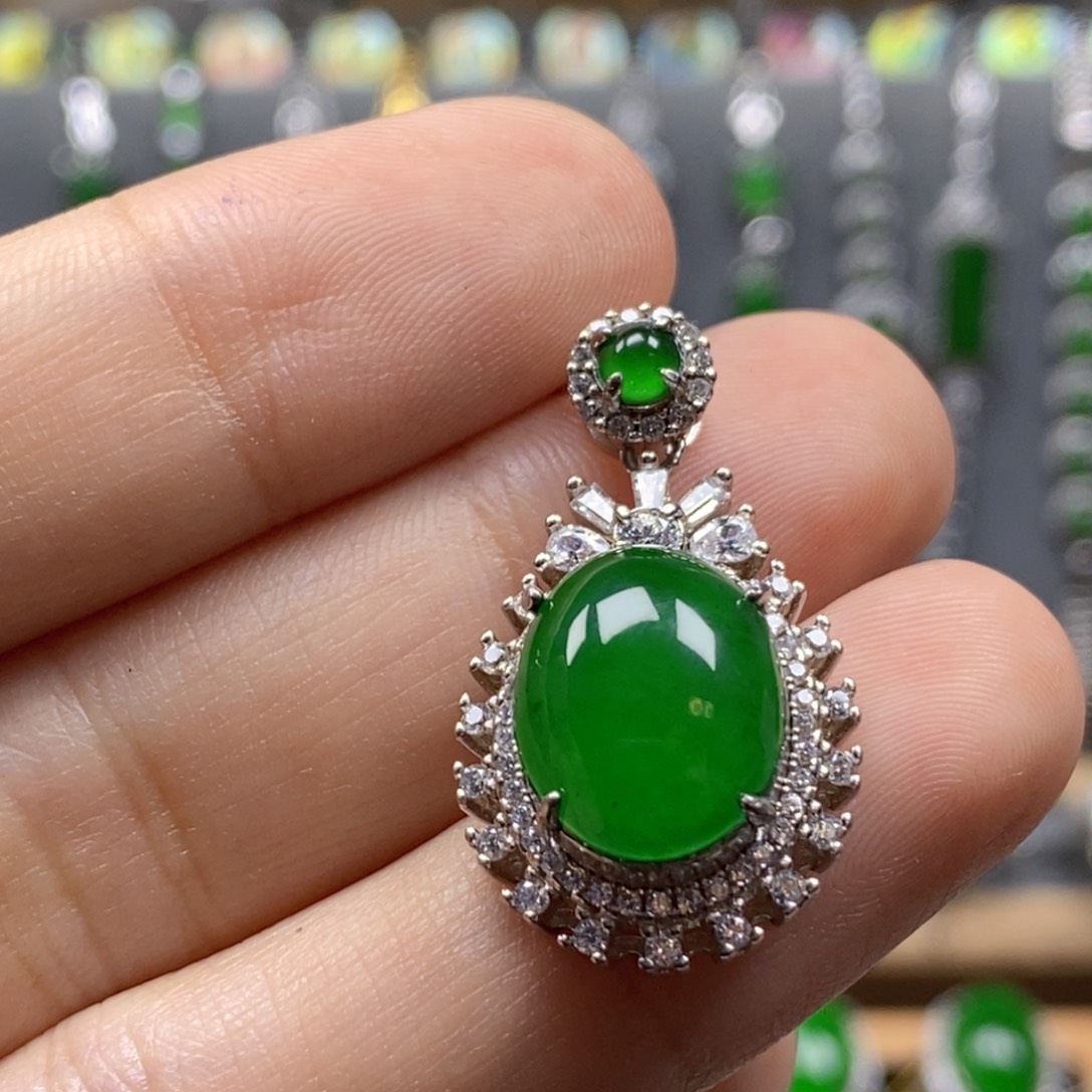 颈饰银S925镶嵌翡翠多**菜