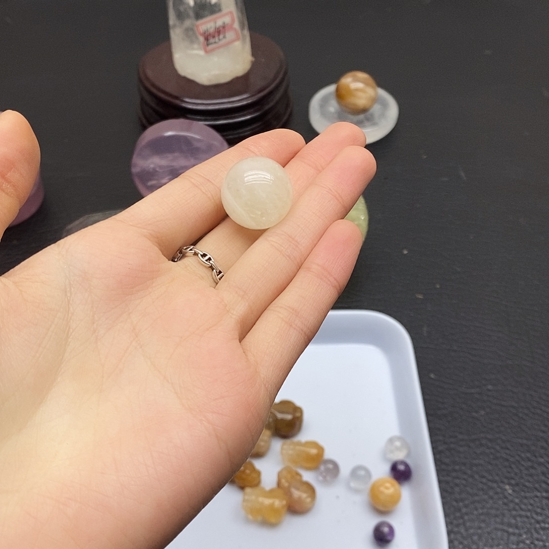 未镶嵌水晶珠宝半成品170水晶石