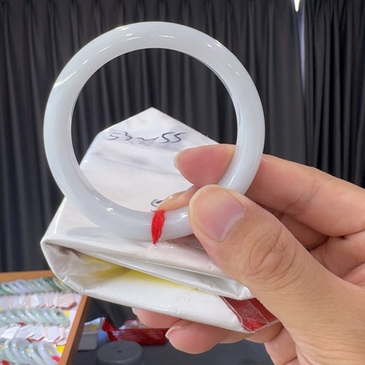翡翠未镶嵌手镯优*纯天然缅甸翡翠a货