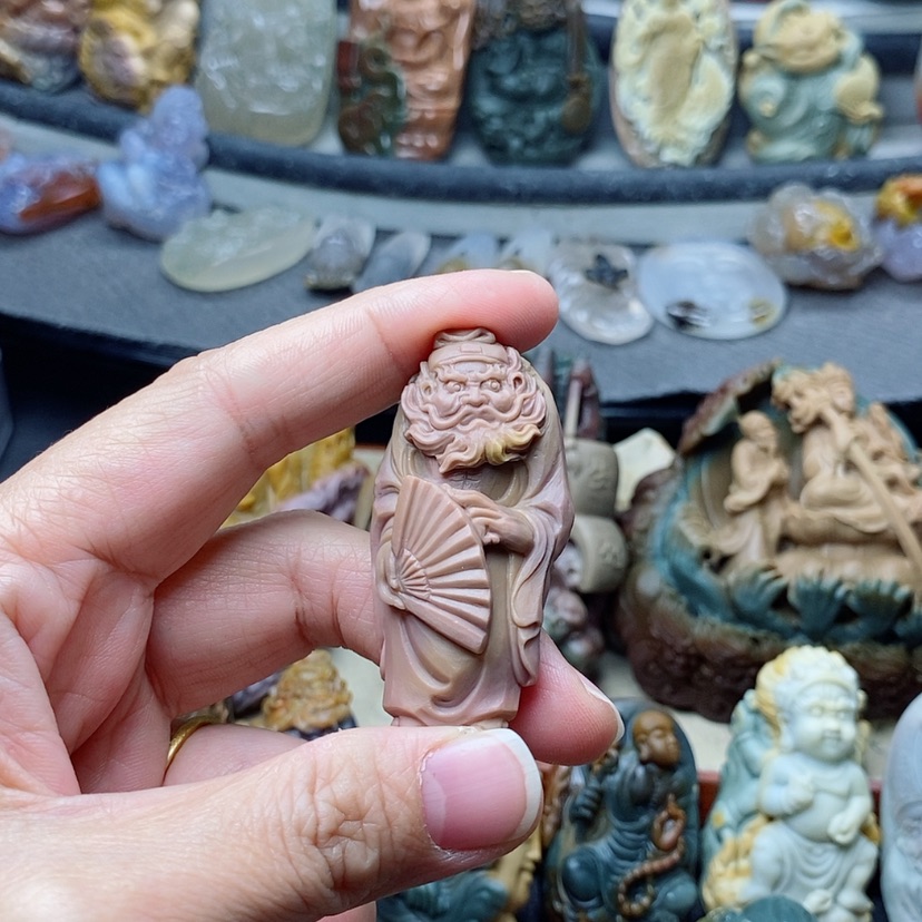 【闪购商品】定制石英质玉吊坠未镶嵌