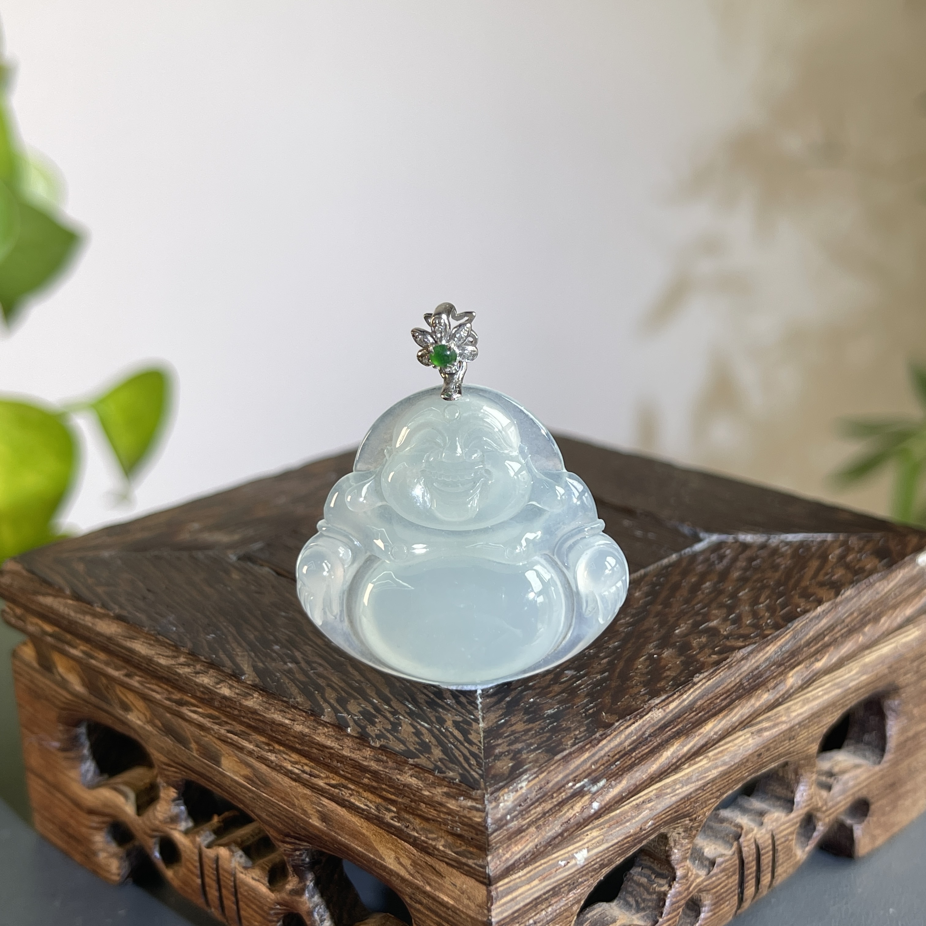 JTW21-126 天然翡翠缅甸A货 18K含钻镶嵌佛公