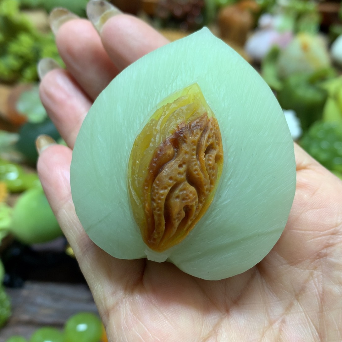未镶嵌蛇纹石玉摆件