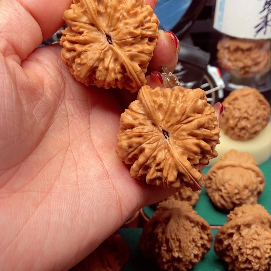 文玩核桃吊坠官帽49已打底