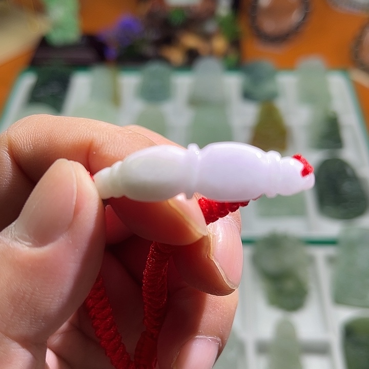 定制翡翠未镶嵌随机发一件