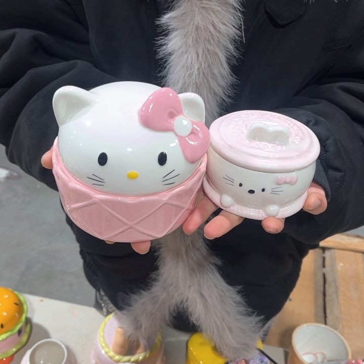 紫砂茶叶罐这么多人