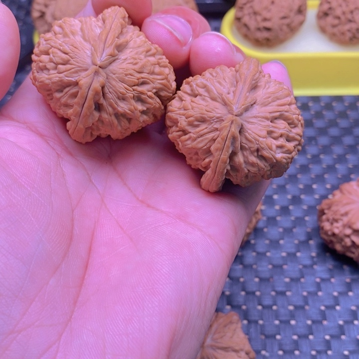 核桃手串/手链美****来山地三角白狮子头41尺