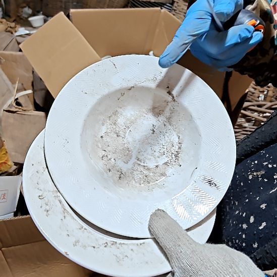 摆件陶瓷盘子碗啥都有
