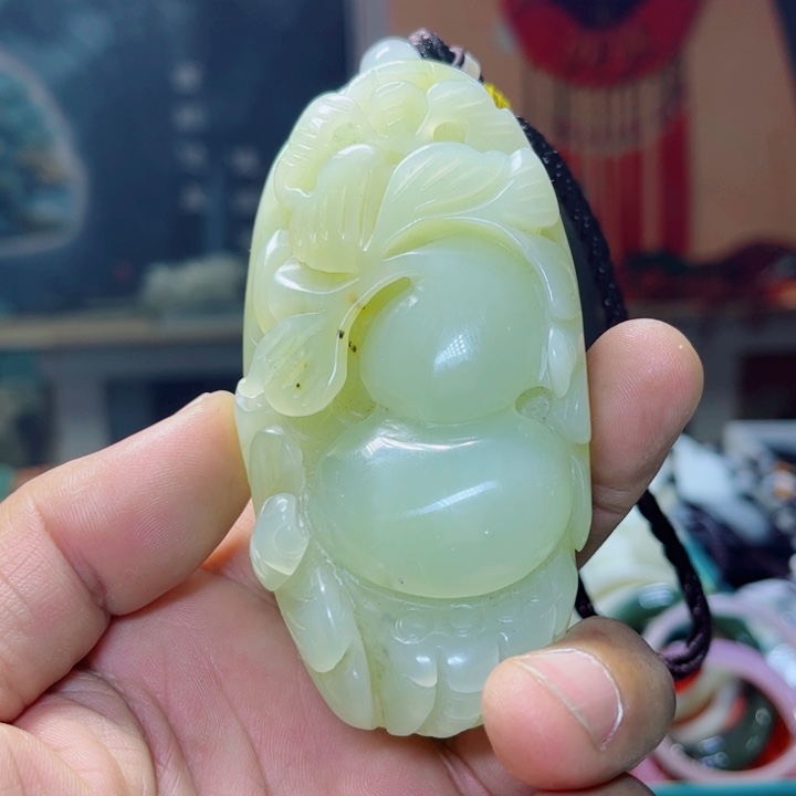 蛇纹石玉未镶嵌手把件