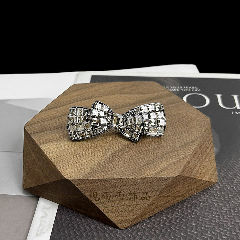 【LXX靓西西】400 时尚方糖蝴蝶结气质5.3厘米鸭嘴夹