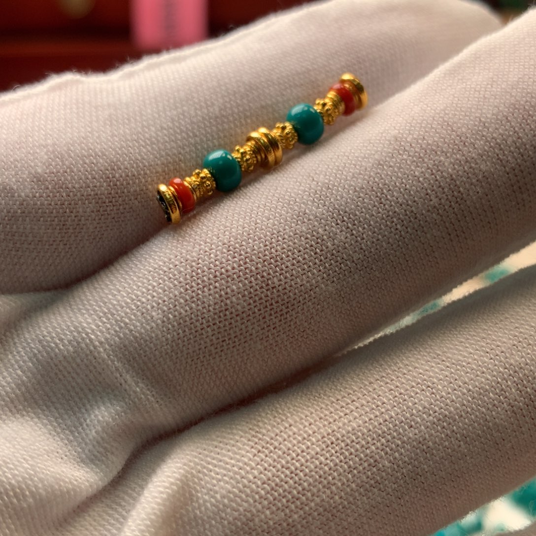 绿松石18K金镶嵌配饰