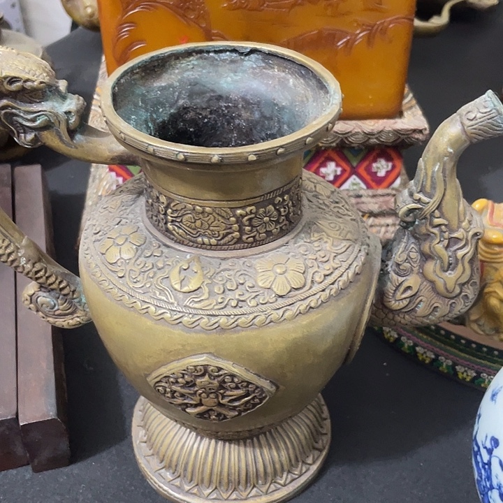 京凡甄藏1……………………