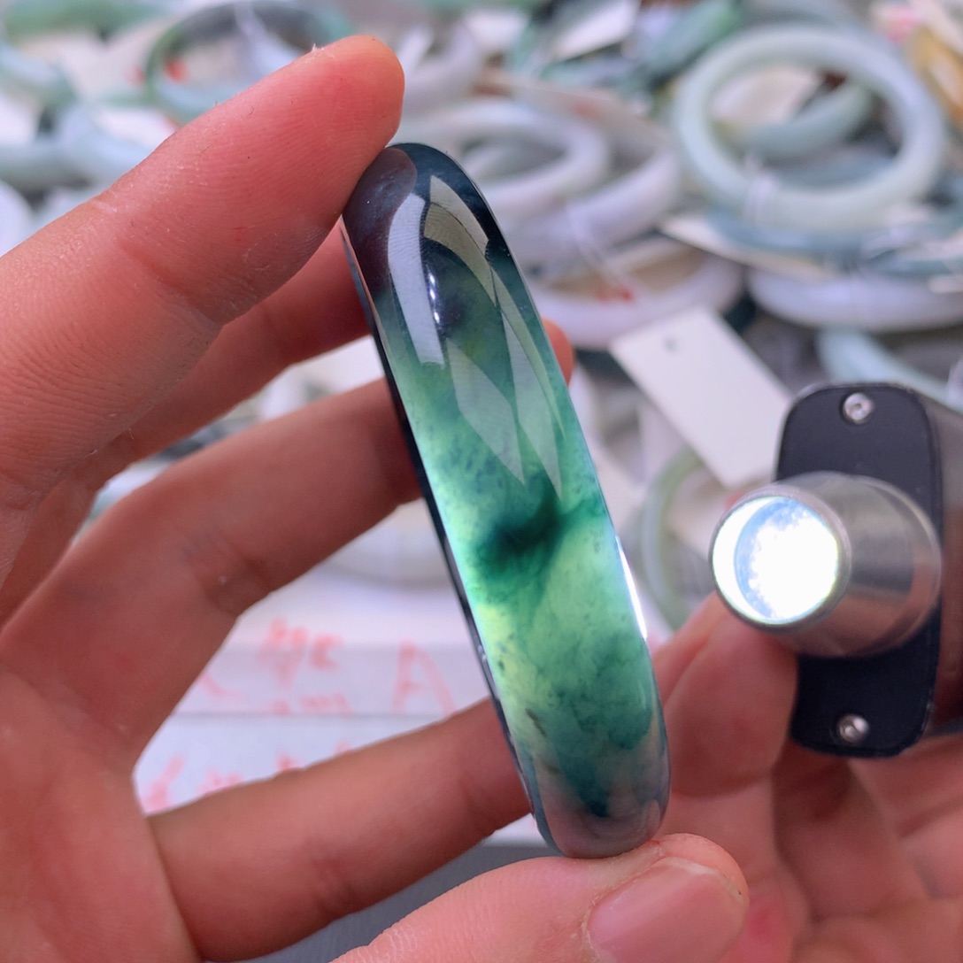 翡翠手镯未镶嵌156888888858888