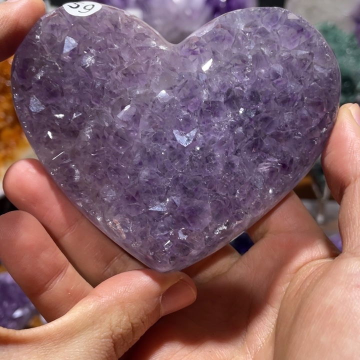 紫晶未镶嵌大型摆件（非配饰）