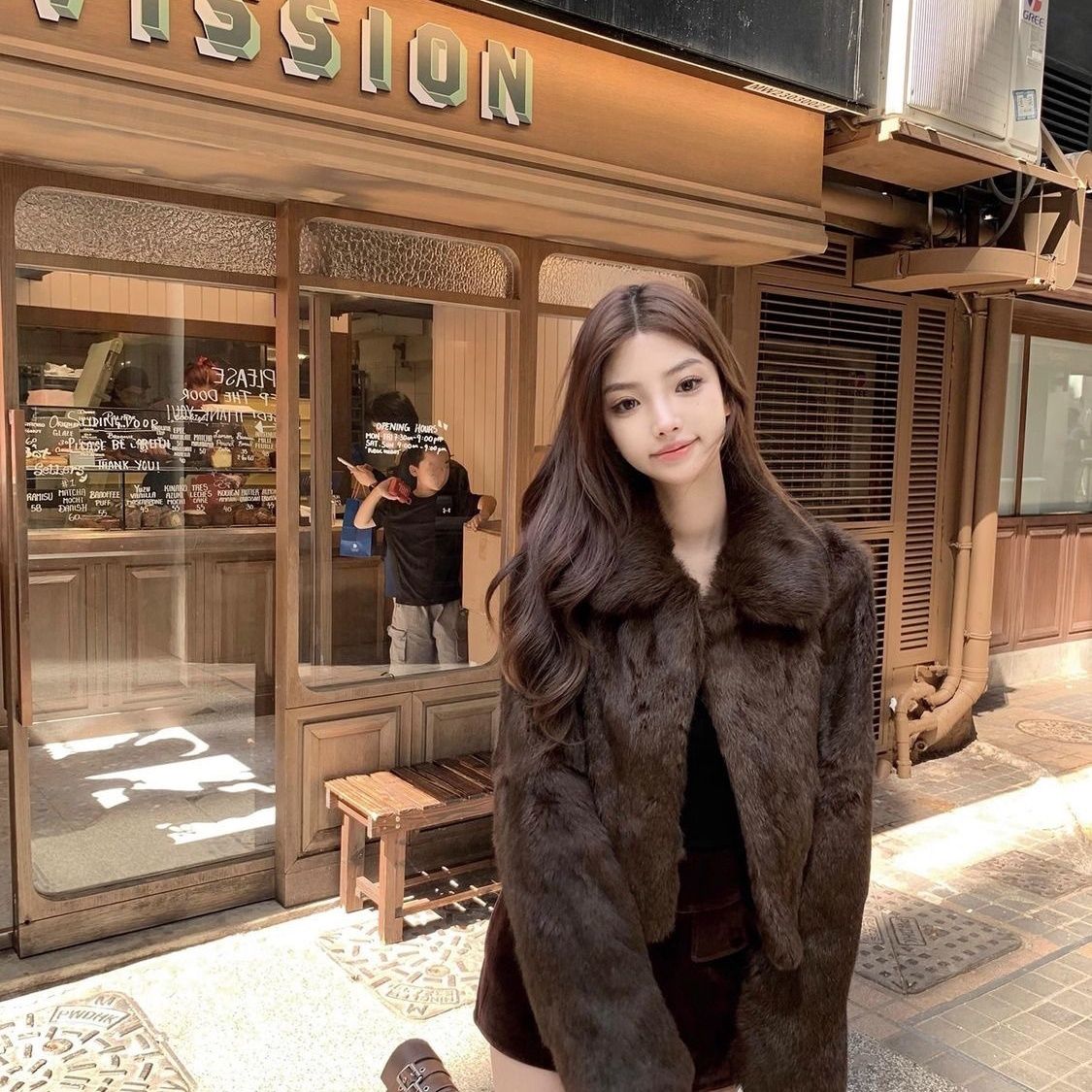 短款"千金兔"奢贵分区定染兔毛中古真皮皮毛一体短款真兔毛外套