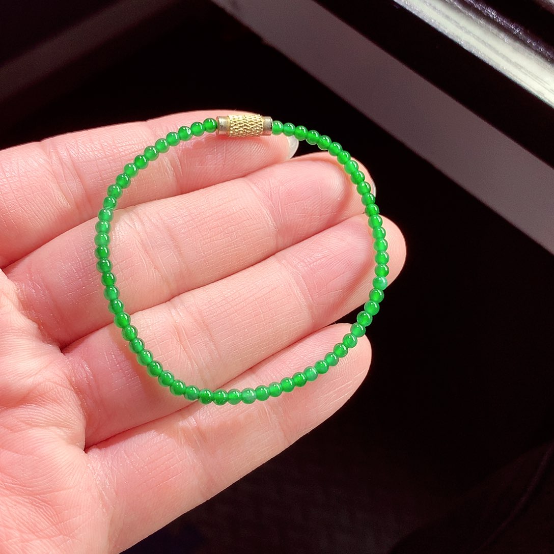 翡翠手链未镶嵌天然翡翠手链未镶嵌