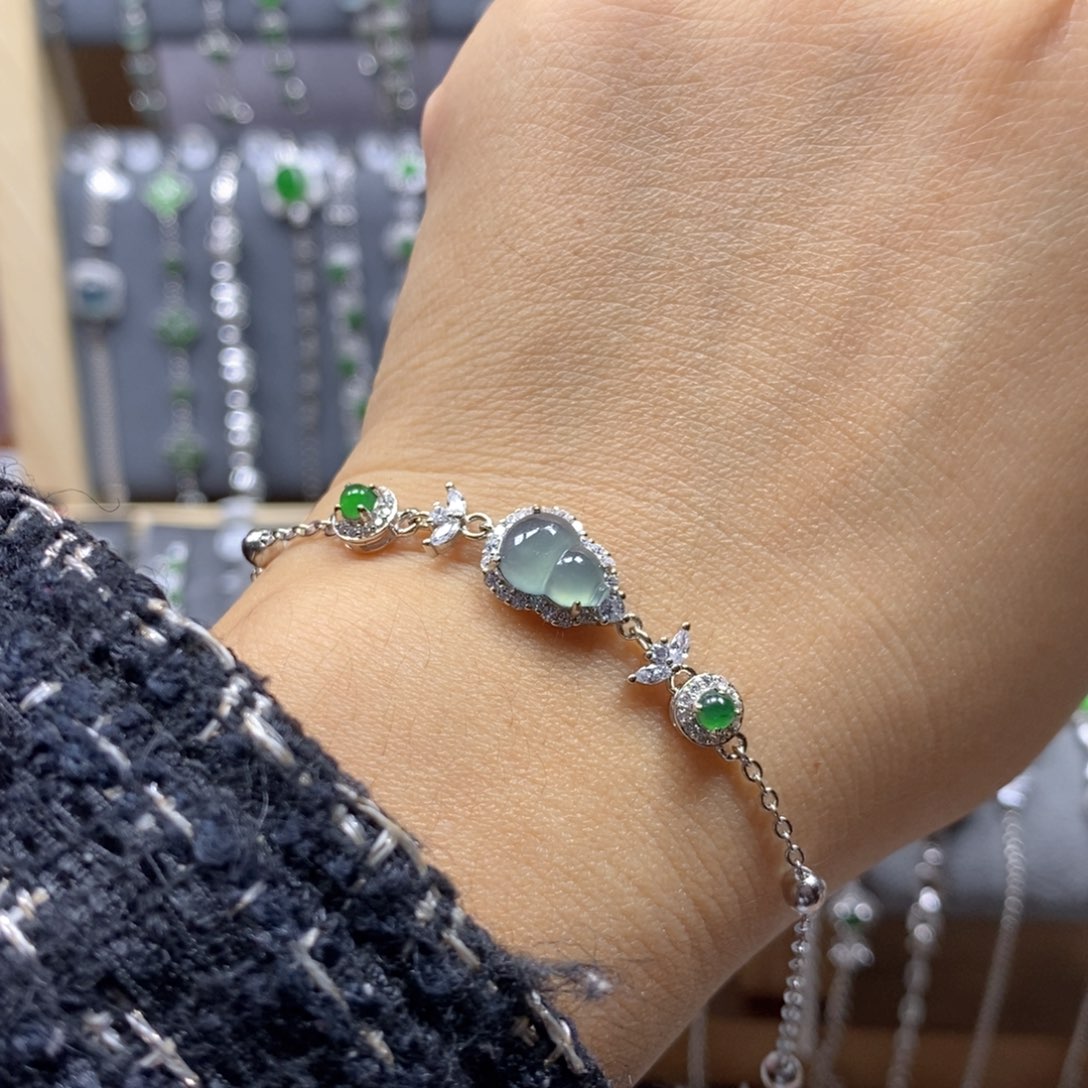 翡翠颈饰银S925镶嵌80翡翠手链