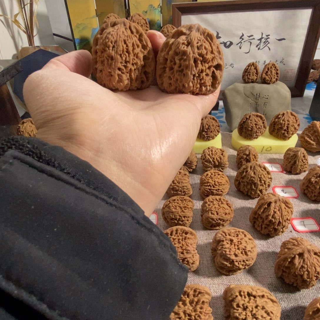 韩***信木质类一代南疆红53克