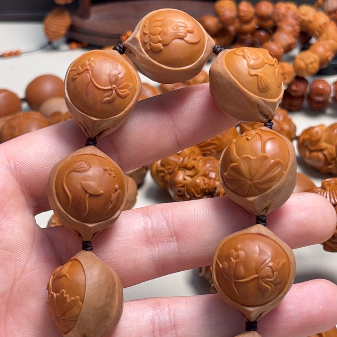 橄榄核吊坠江*包衣无相佛