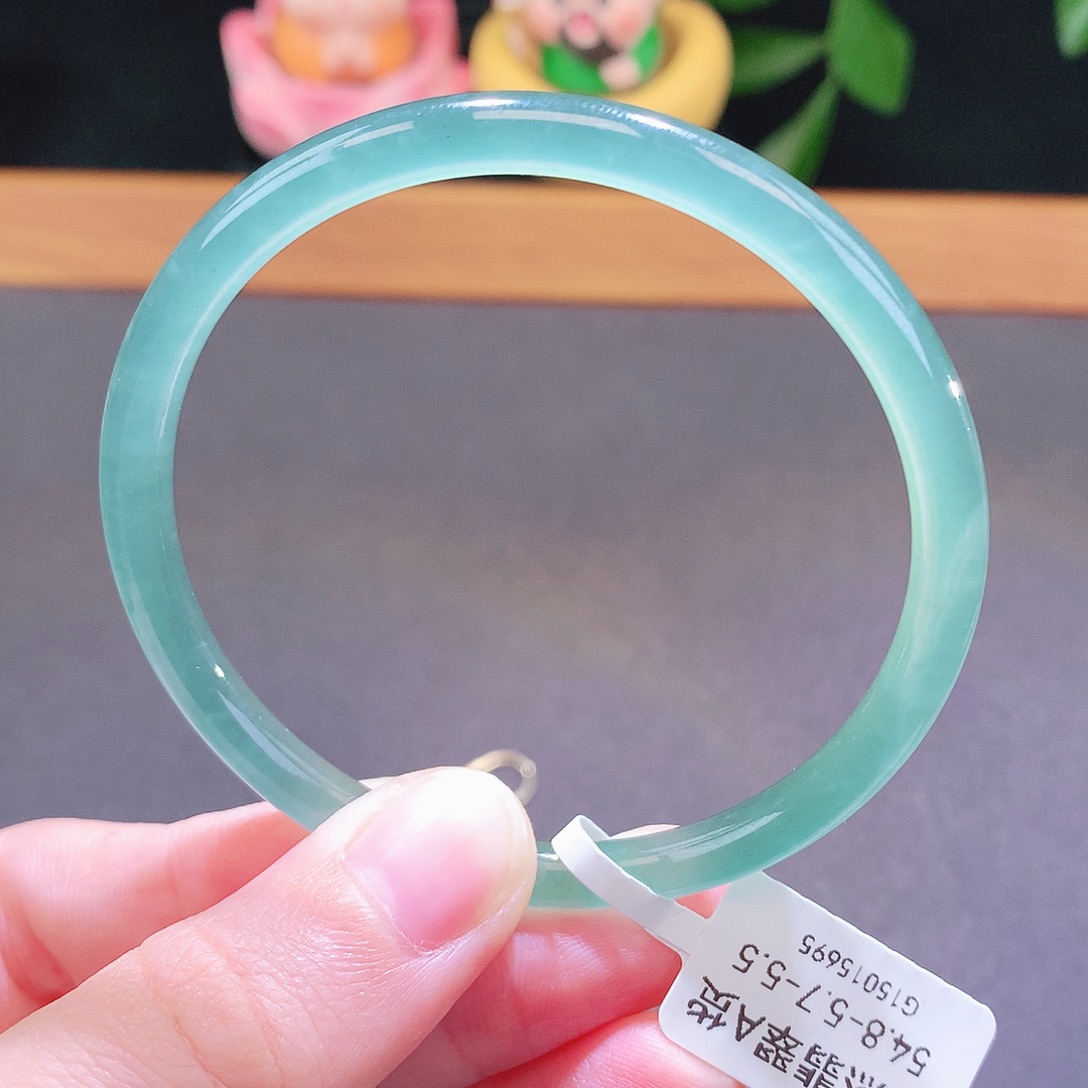 翡翠未镶嵌手镯天然翡翠