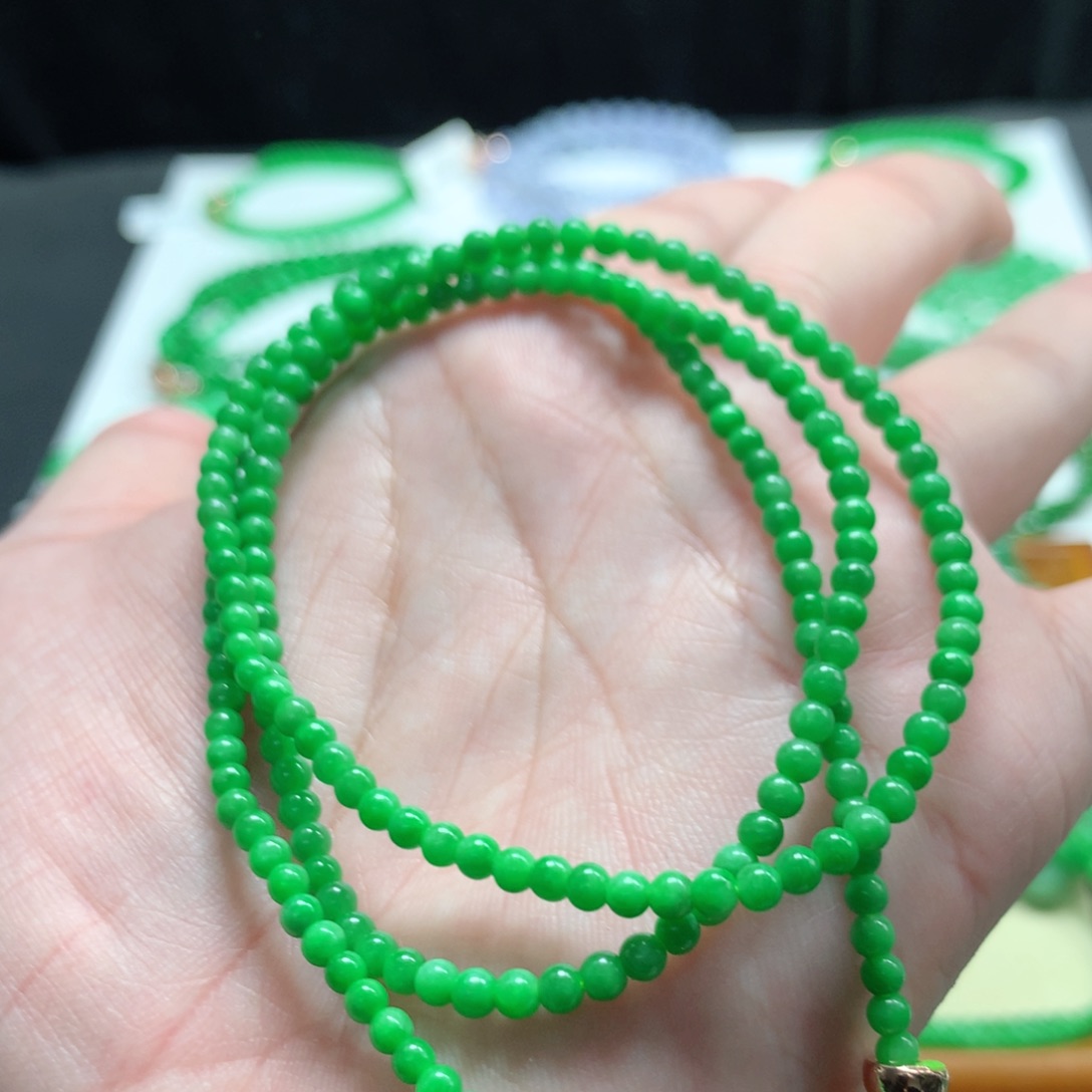 翡翠未镶嵌手链翡翠