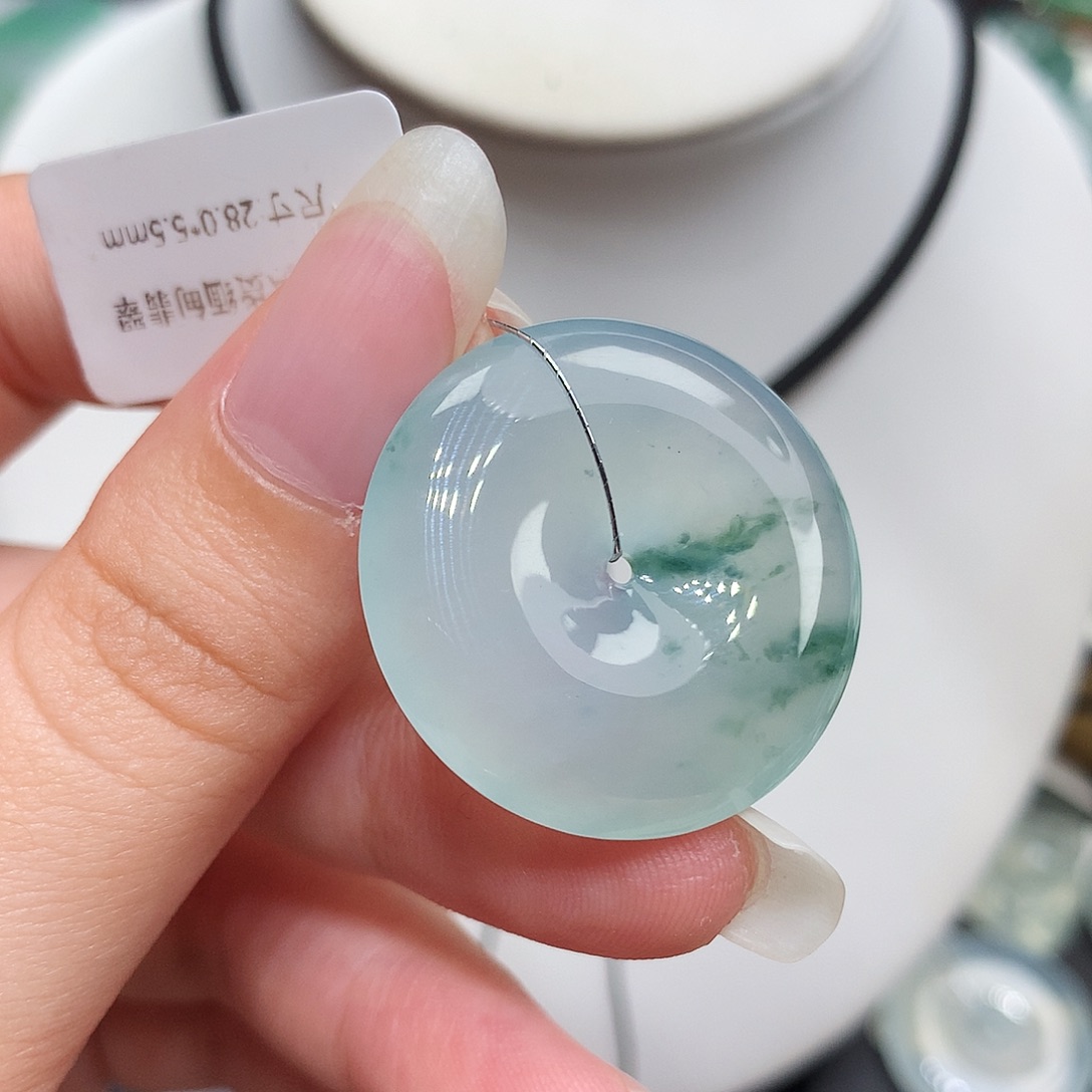 翡翠未镶嵌胸饰翡翠102，28/5.5