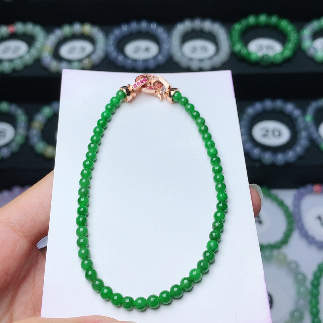 翡翠手链未镶嵌翡翠