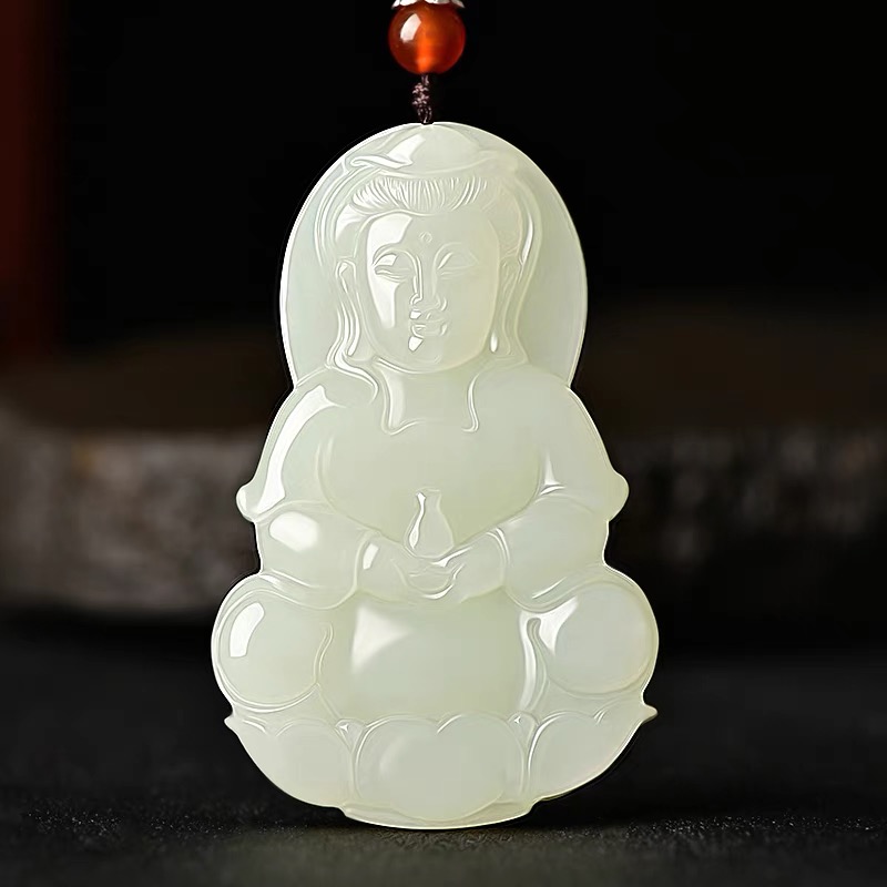 新疆精品天然山料青白玉精雕:观音菩萨！