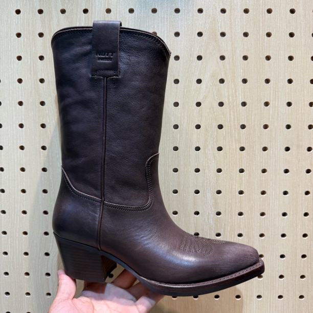 欧洲站2025秋季新款真皮女鞋厚底增高马丁靴女时尚百搭舒适女短靴