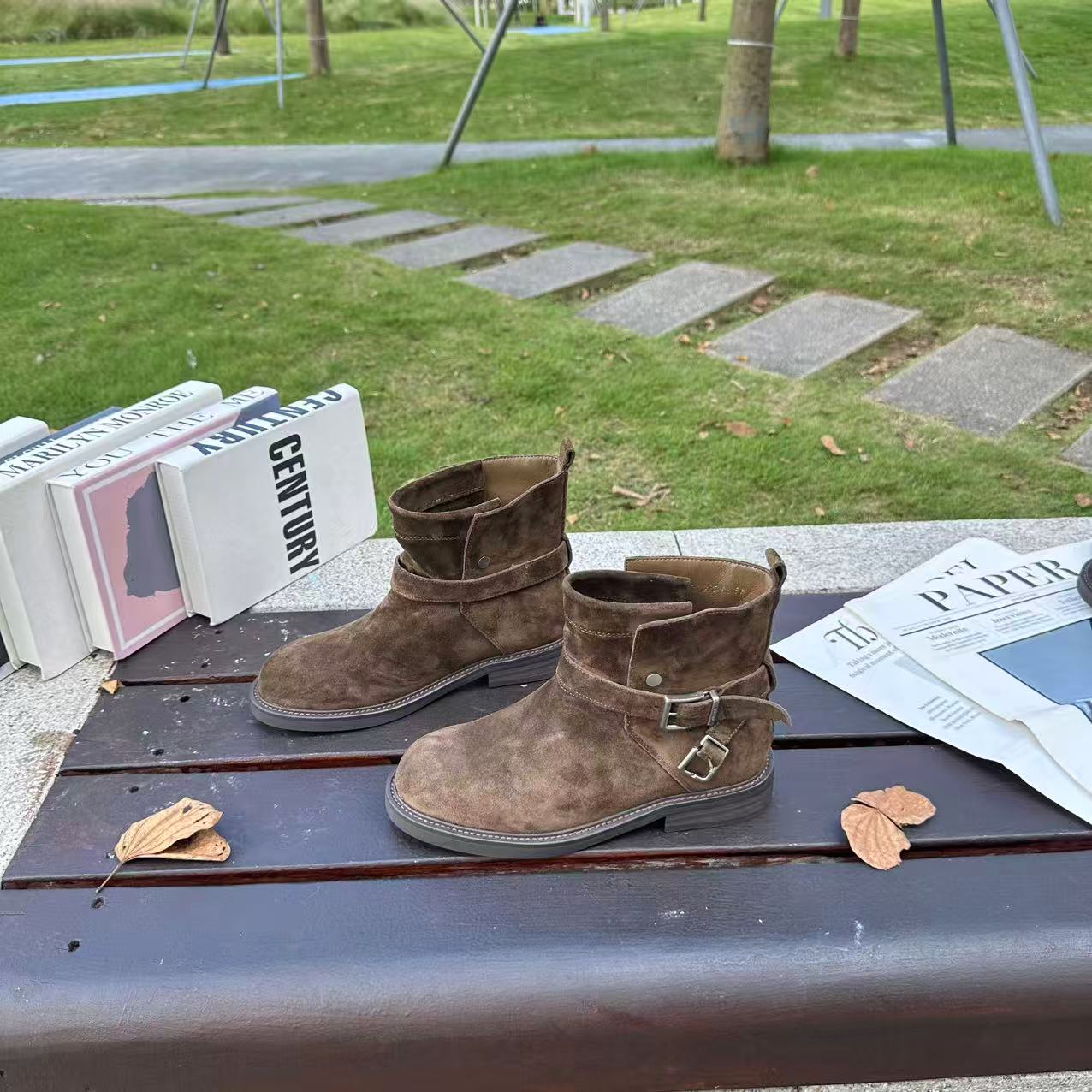 2507-709秋冬新款时尚百搭磨砂皮烟筒靴