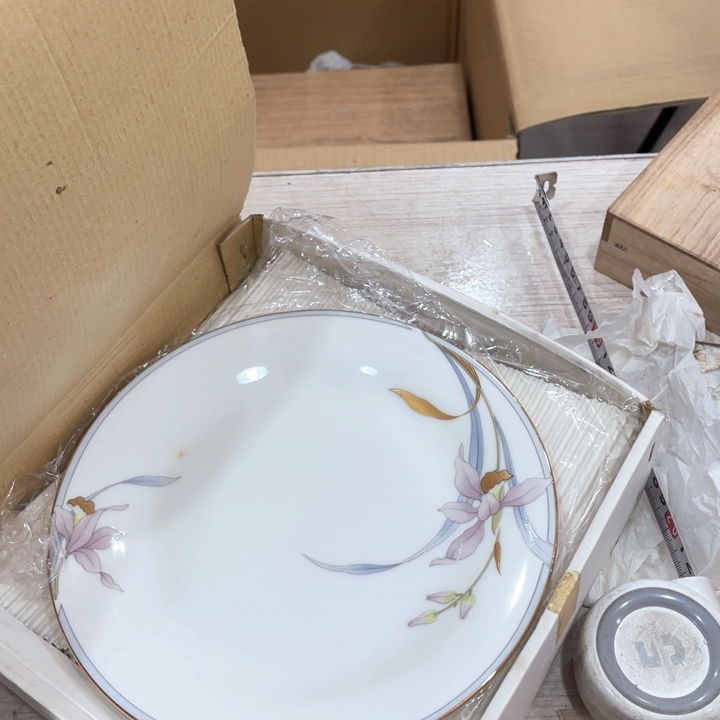 N**i新亿阁中古商品无售后
