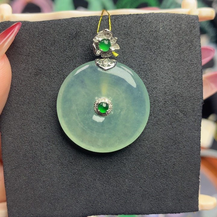 翡翠手链18K金镶嵌翡翠