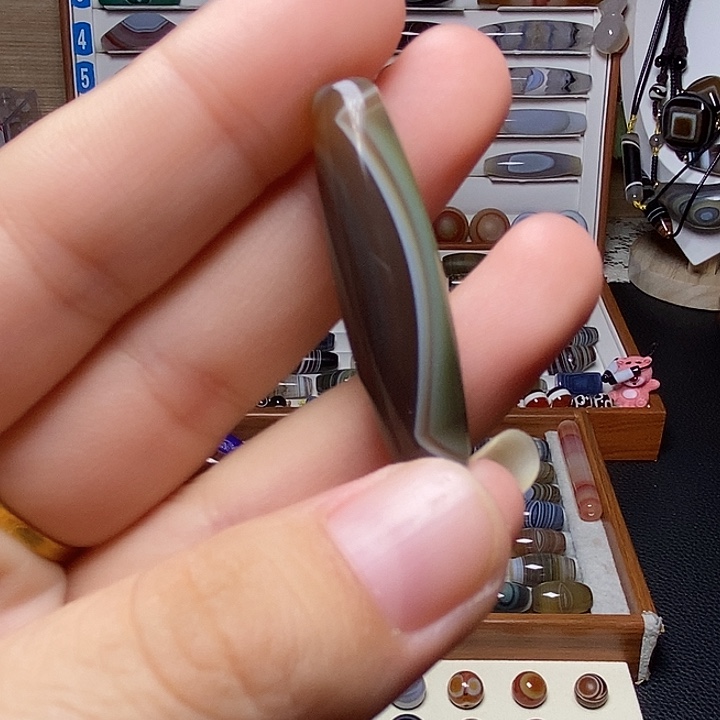 肚***肚玛瑙/玉髓未镶嵌颈饰