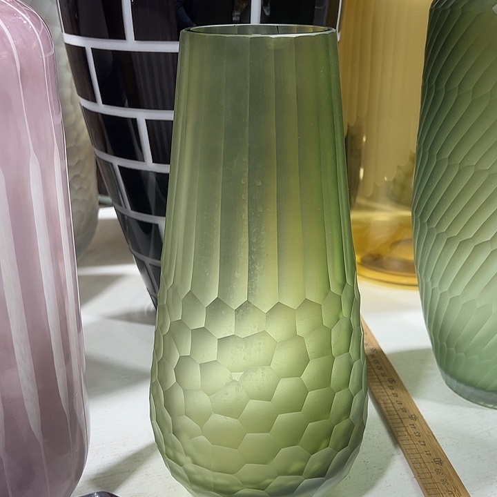 琉璃手工艺品绿色磨刻花瓶花器高28口7