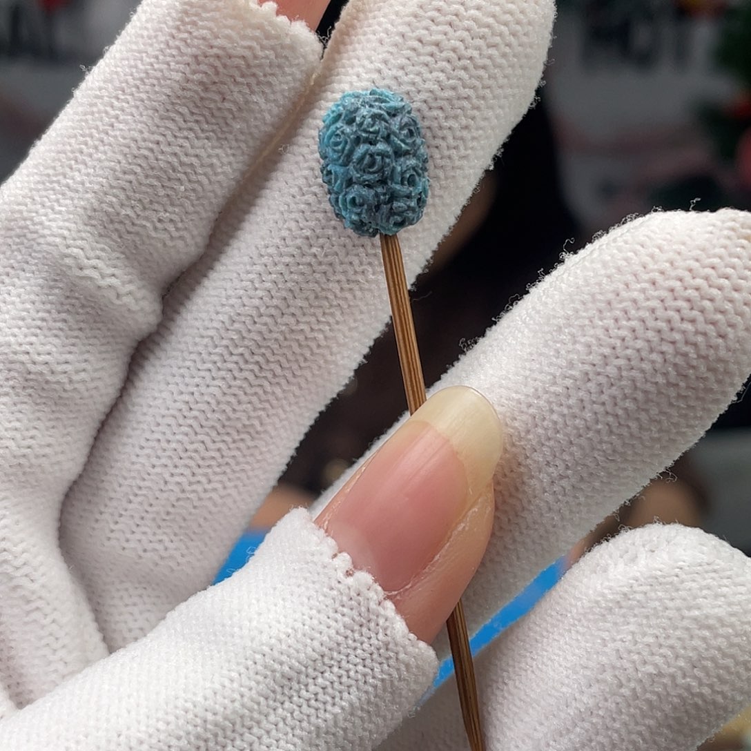 绿松石未镶嵌挂件