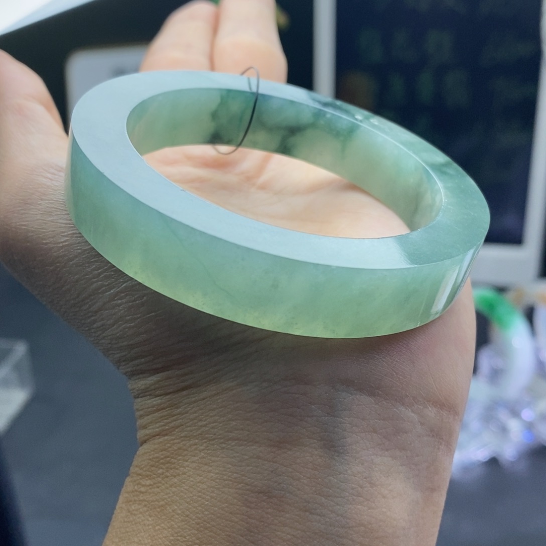 定制翡翠翡翠手镯未镶嵌