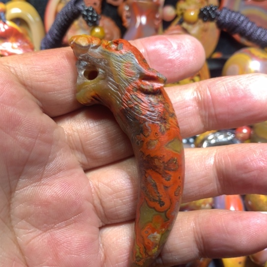 玛瑙/玉髓颈饰未镶嵌