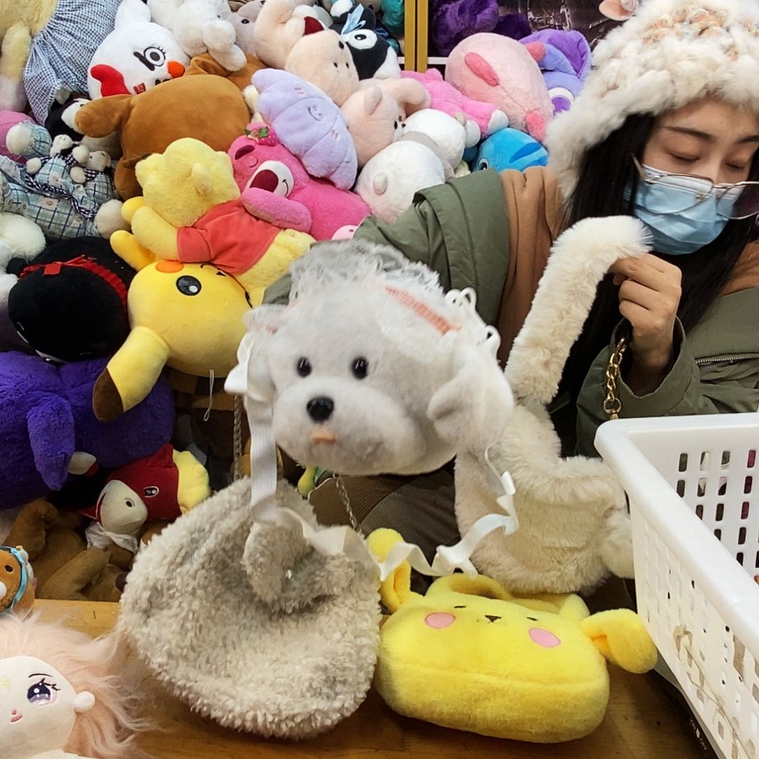 毛绒毛绒玩具444