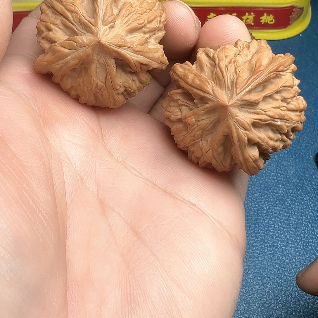 文玩核桃把件39.5御龙三棱