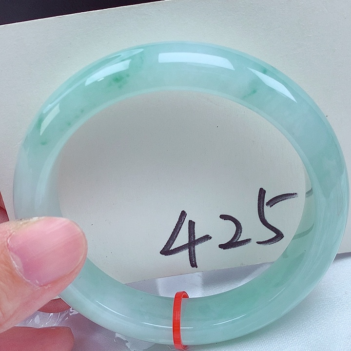 翡翠未镶嵌手镯翡翠