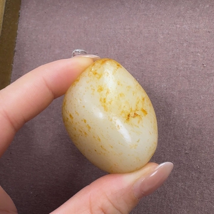 未镶嵌和田玉挂件