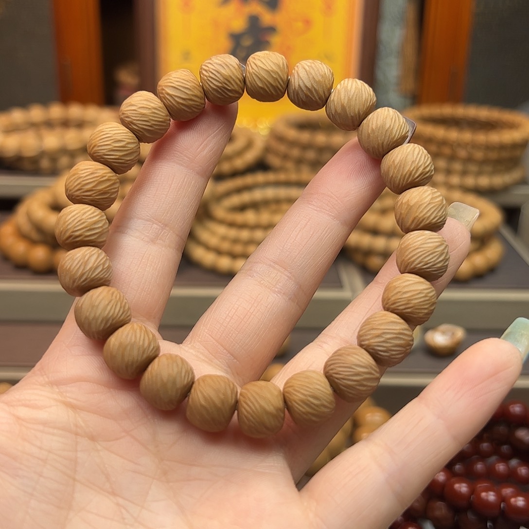 猴头核桃吊坠老型云锦