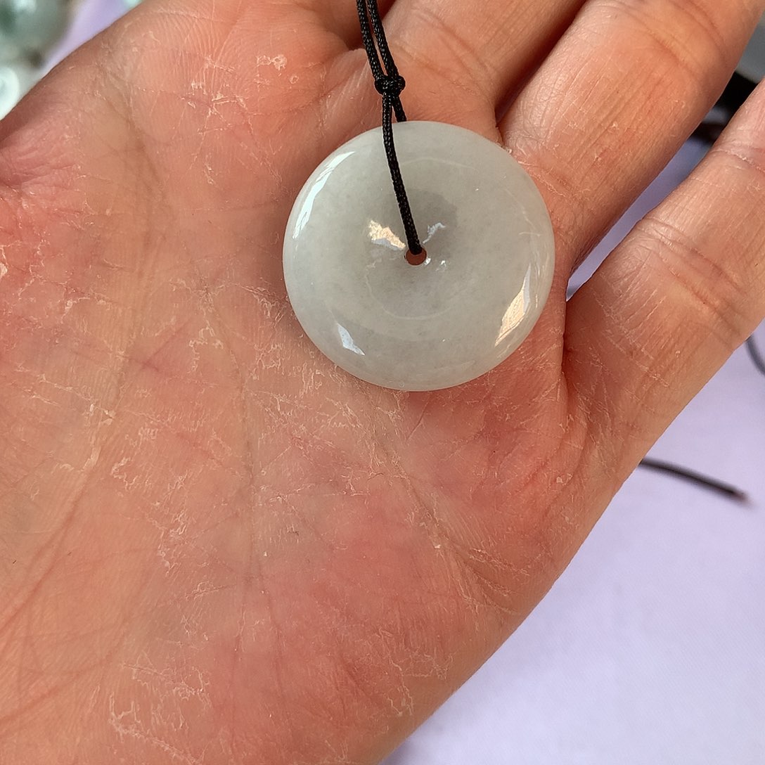 翡翠颈饰未镶嵌茂***壮平安扣