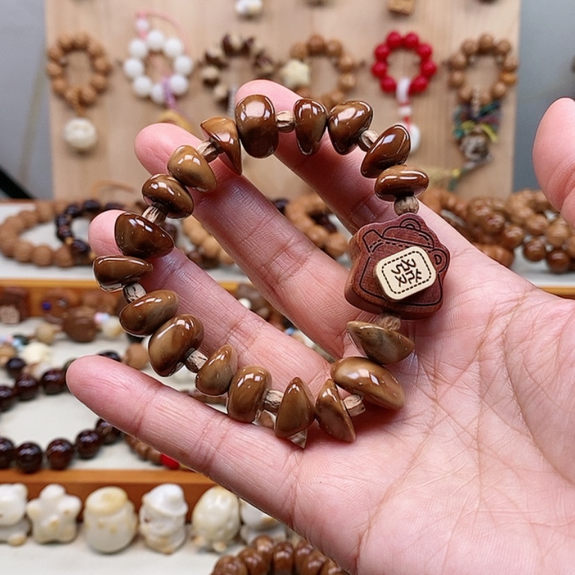 【闪购商品】吊坠库克云*?库克随行发手串