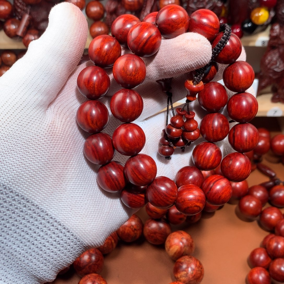 木1.5虎皮纹镇泥-鸡血红