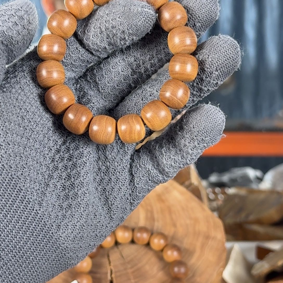 其他檀香木沉水级王系列十号料“百年虫漏”1314横黑奶凉醇甜