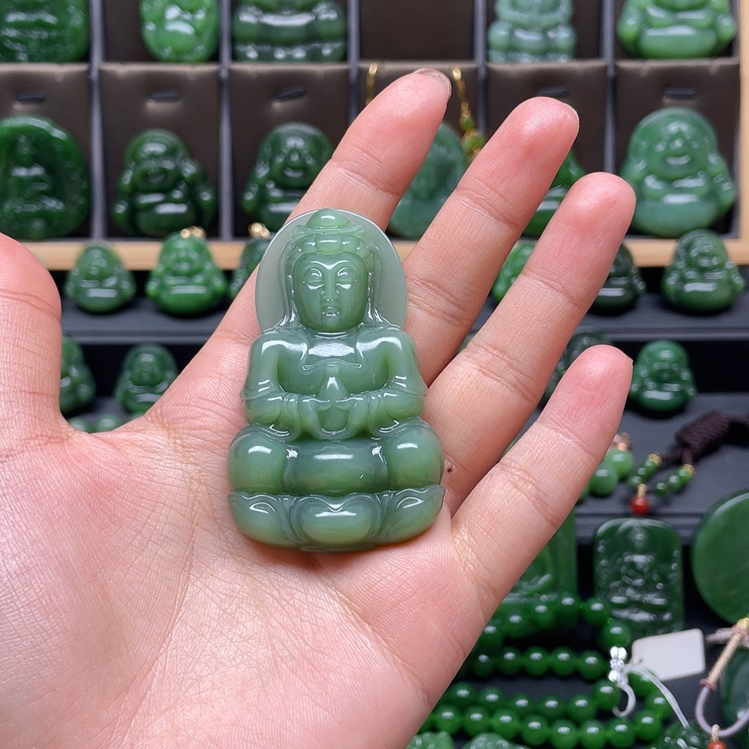 和田玉吊坠未镶嵌心*